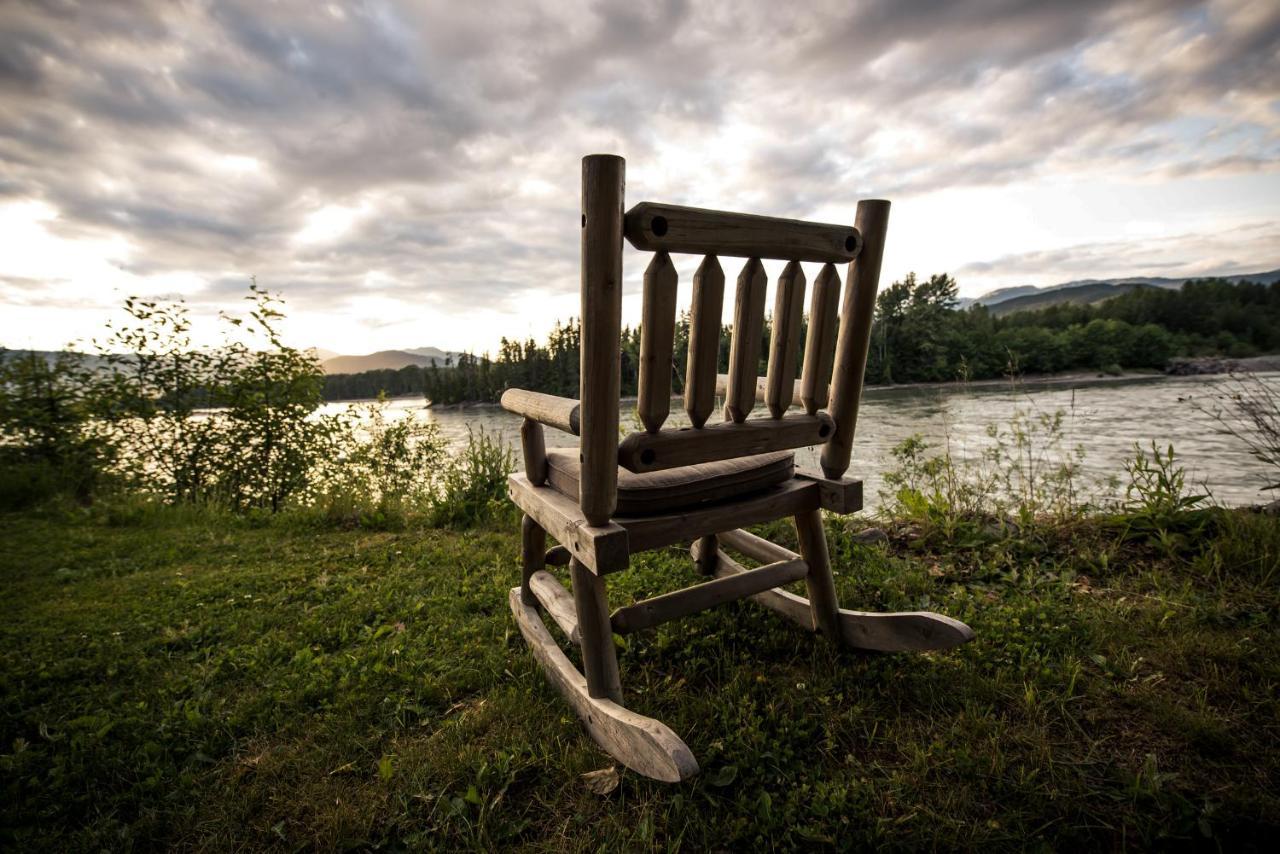Skeena River House Bed & Breakfast Террас Экстерьер фото